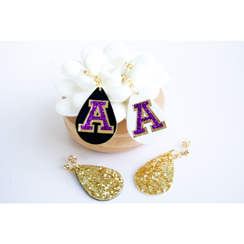 Junior Avon Blackout Dangle